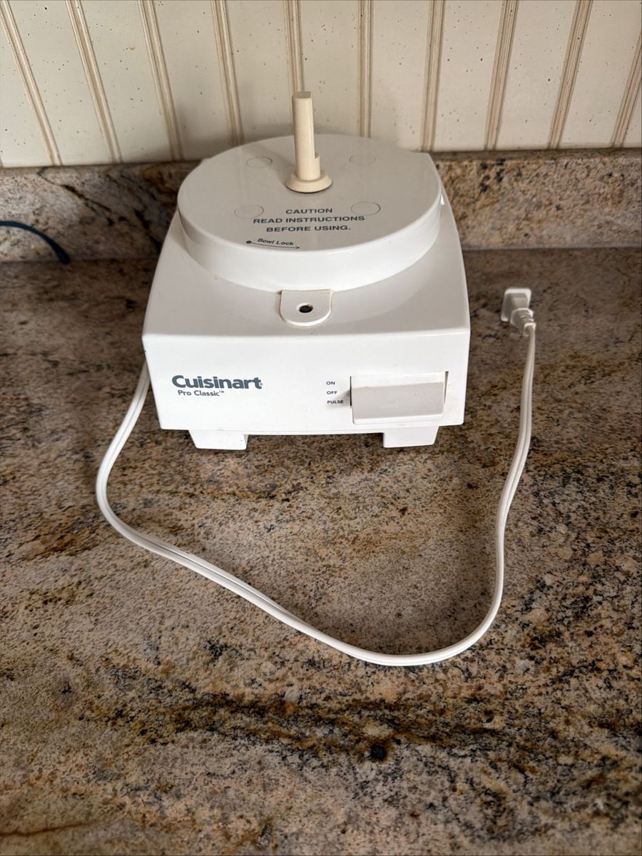 Cuisinart Motor Base For Food Processor - DLC-10 7