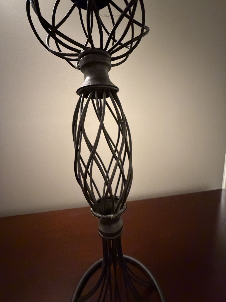 Main image 3