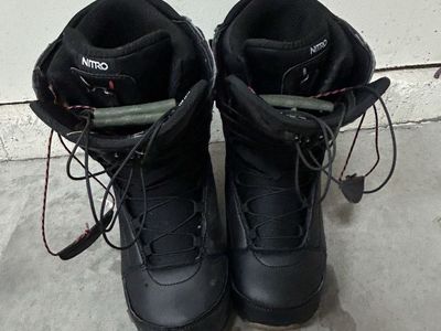 Nitro Rival TLS Snowboard Boots Men’s Size 8.5