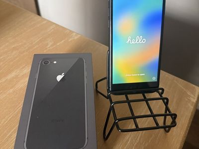iPhone 8 – 64GB – 85% Battery – Excellent Condition