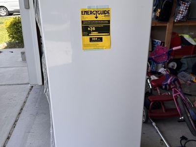 Thomson 6.5 cubic ft stand up freezer