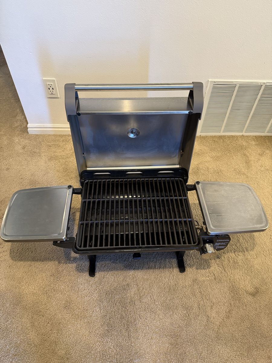 Gas Grill Cuisinart CGG-200 All Foods Tabletop Gas Grill, Stainless Steel