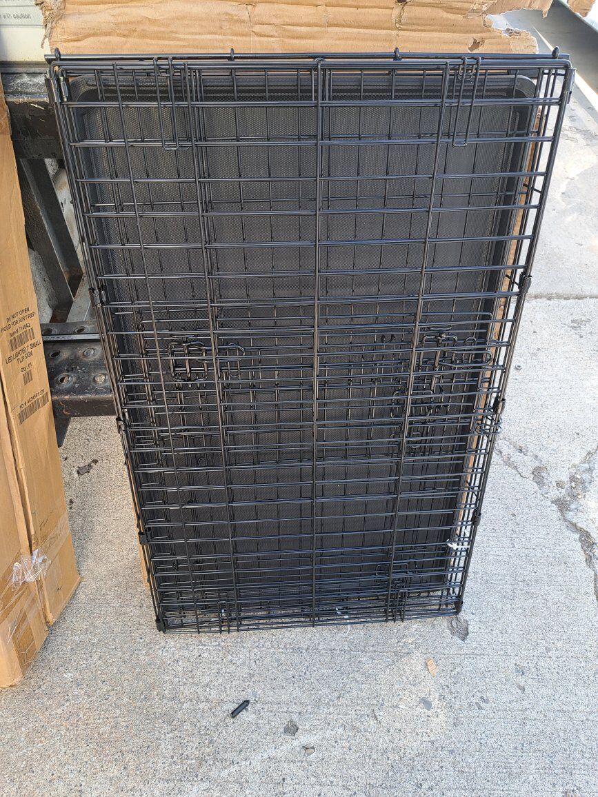 aNiMaze 2 door folding crate large