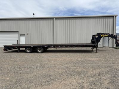 Big Tex gooseneck trailer