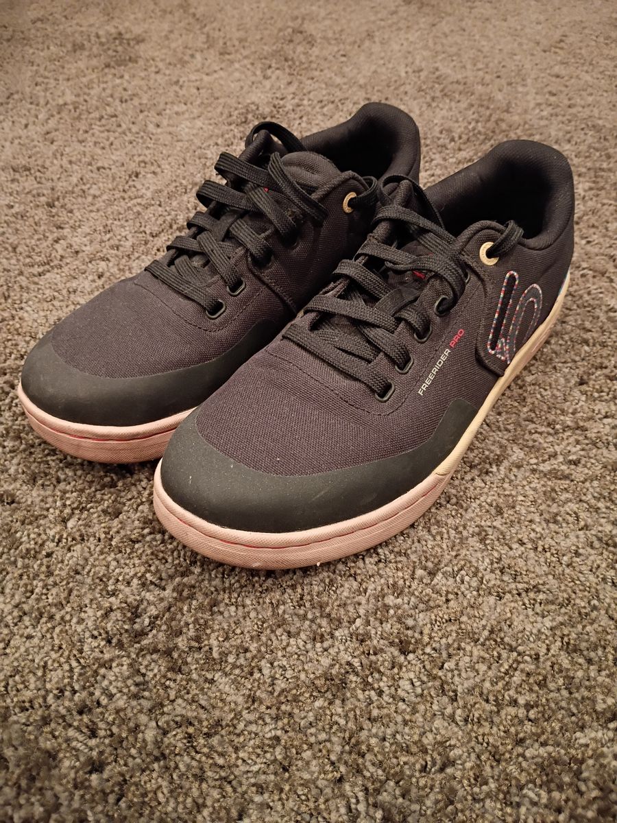 Five Ten FreeRider Pros (Mens 11)