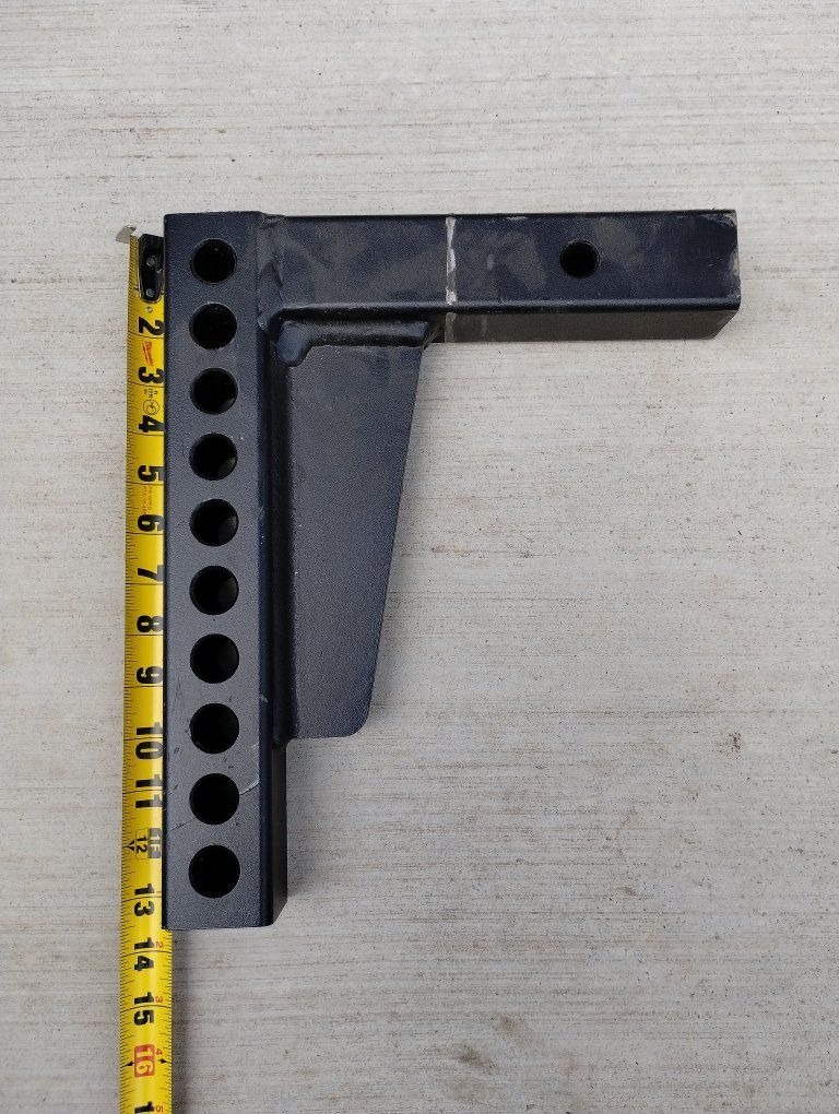 Curt Welded Weight Distribution Shank 7" - 10 Hole Adjustment