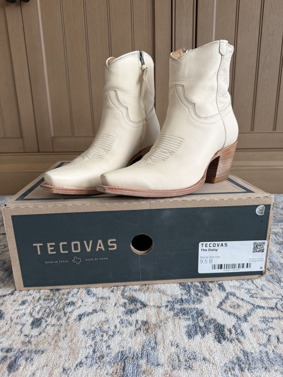 Tecovas “The Daisy” Women’s 9.5B