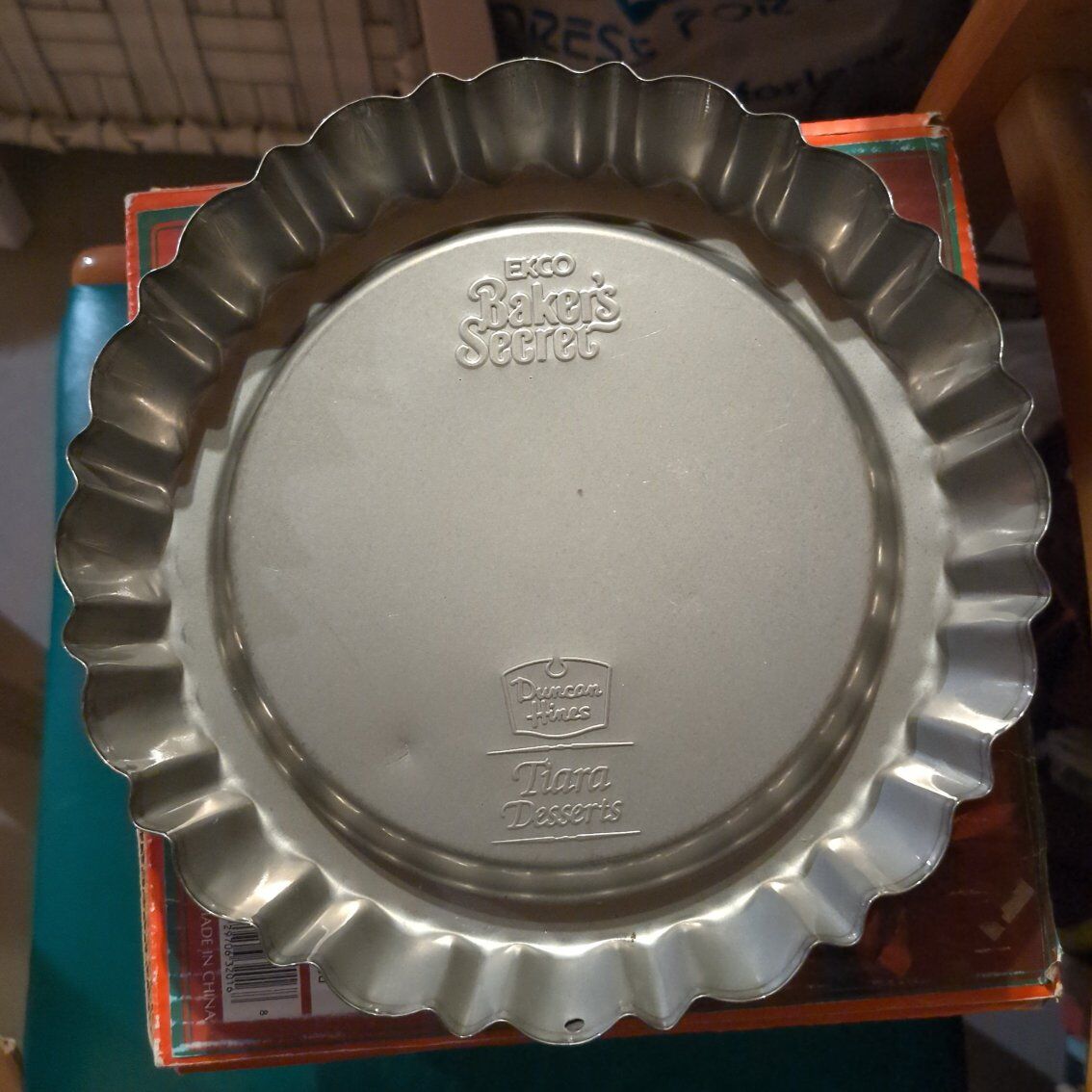 Ecko Pie tins