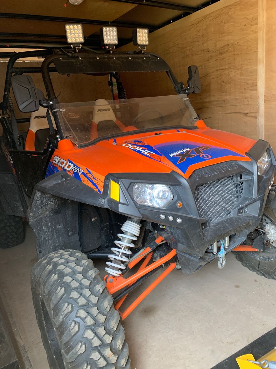2012 Razor