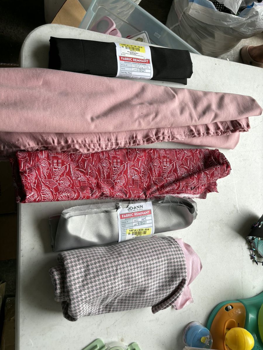 Assorted Fabric Remnants Lot - Jo-Ann Crafts & Sewing Material