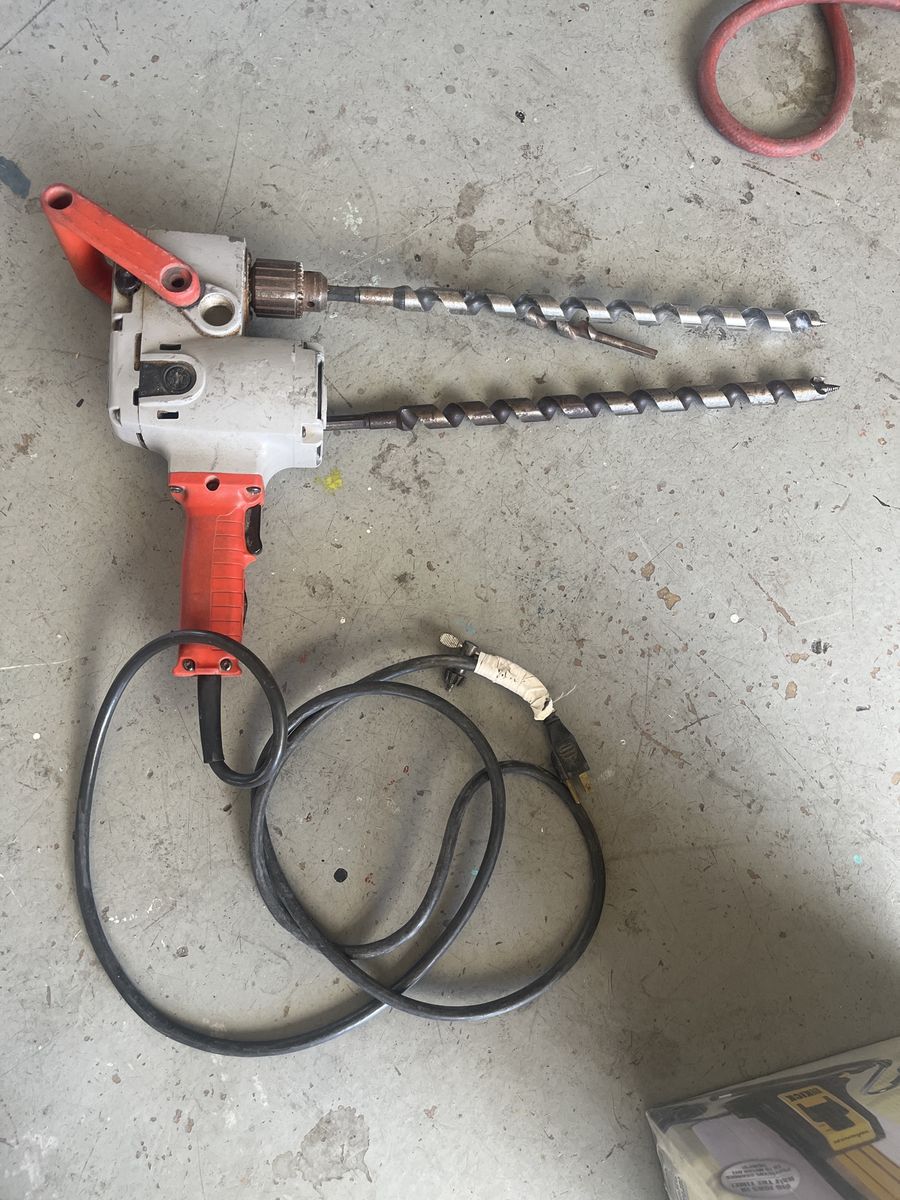 Milwaukee Hole Hawg Drill