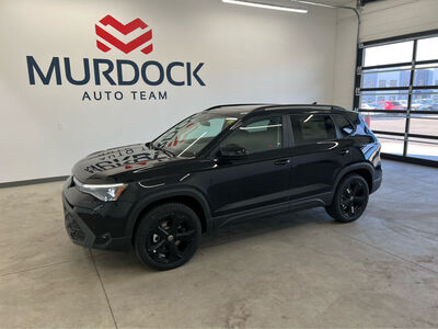 2026 Volkswagen Taos SE Black 4Motion