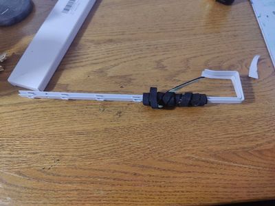 mirror door hanger with adhesive strips (max 22lbs)