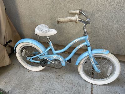 Cute Girls Electra Cruiser 16