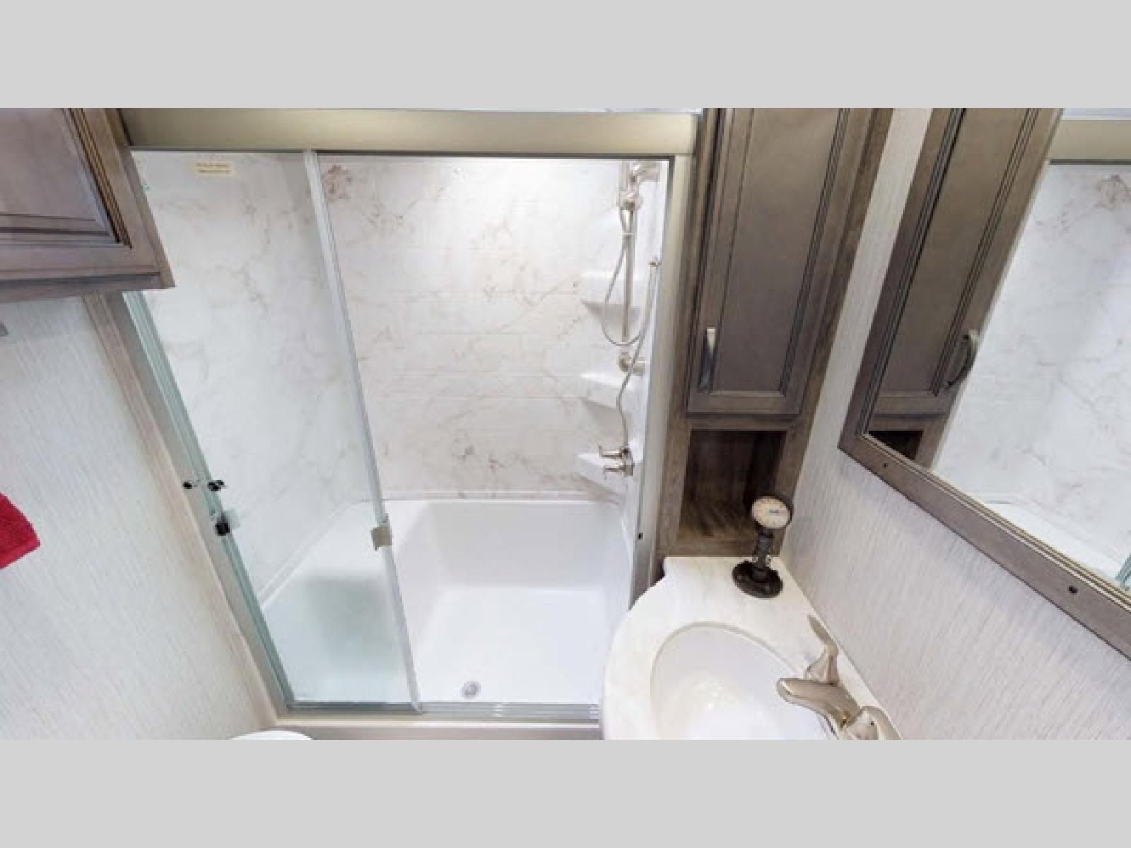 Main image 6
