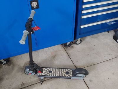 GoTrax Go Trax GKS Electric Scooter