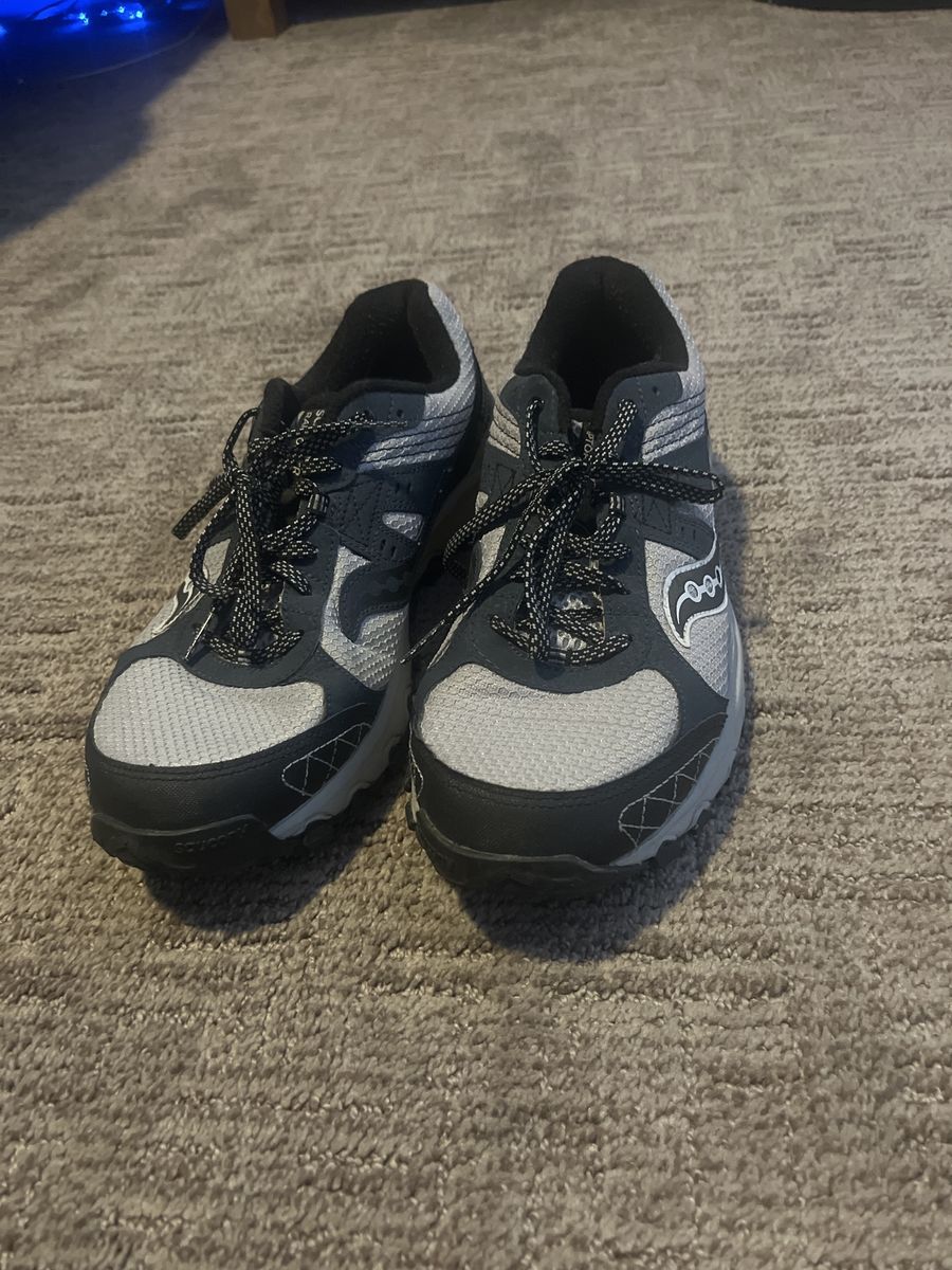 Saucony Peregrine 10 Trail Running Shoes - Men's Size 9 - Grey/Black/White
