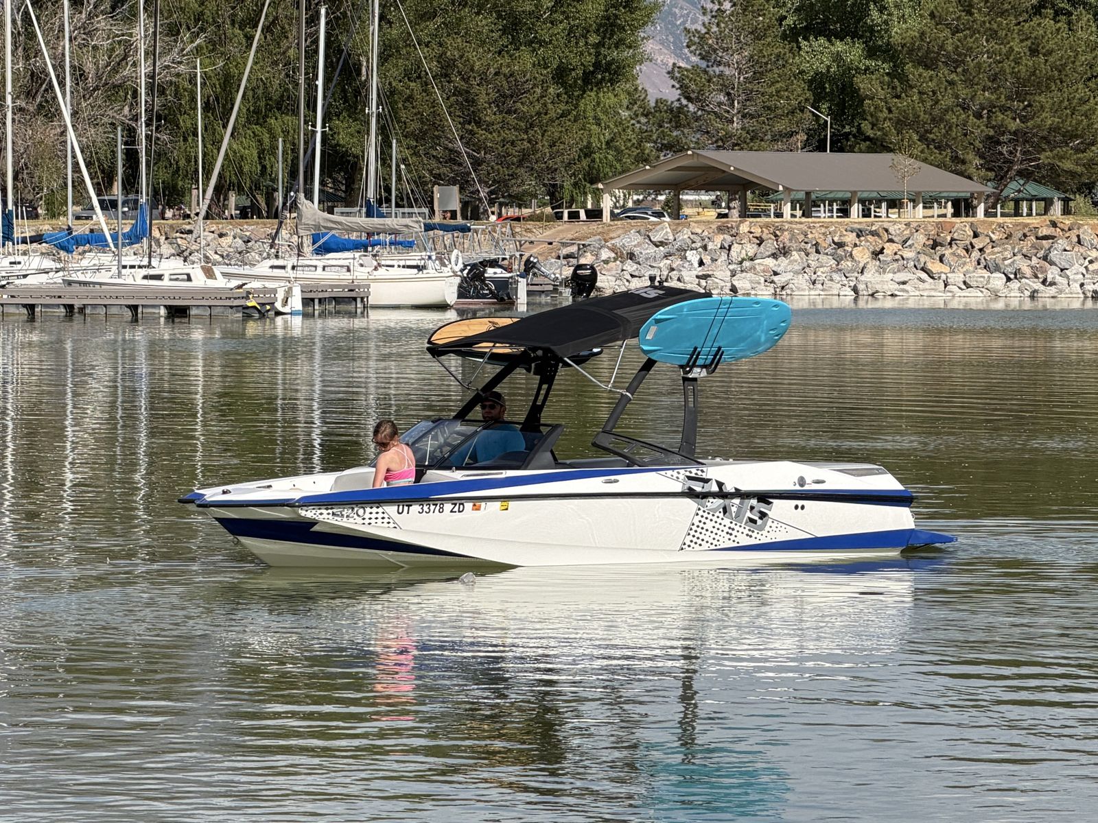 2012 Axis A20 Surf/Wake Boat