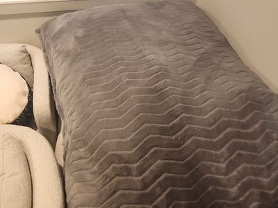 2 lounge & co crash foam floor pillows