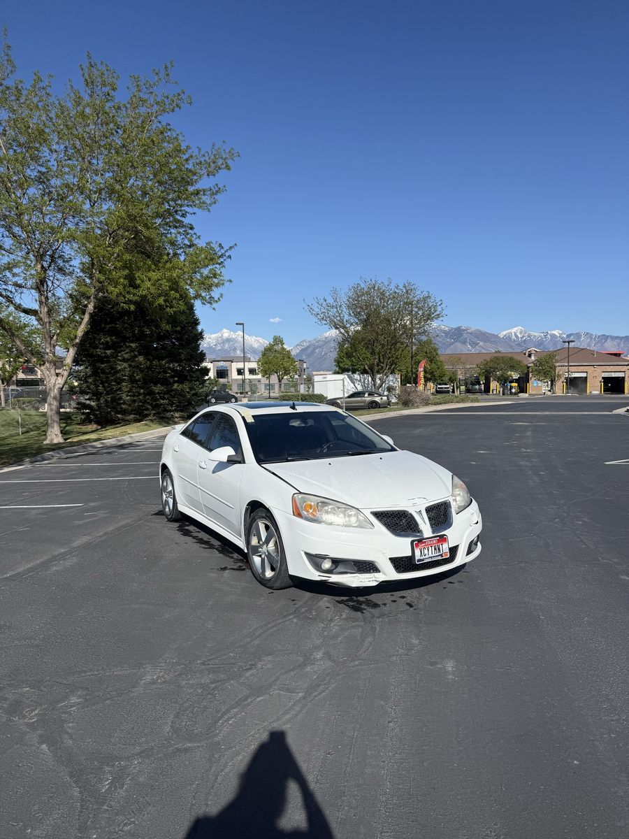 2010 PONTIAC G6