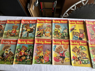 Lot Of 14 Vintage 60's Weekly Teddy Bear Magazines