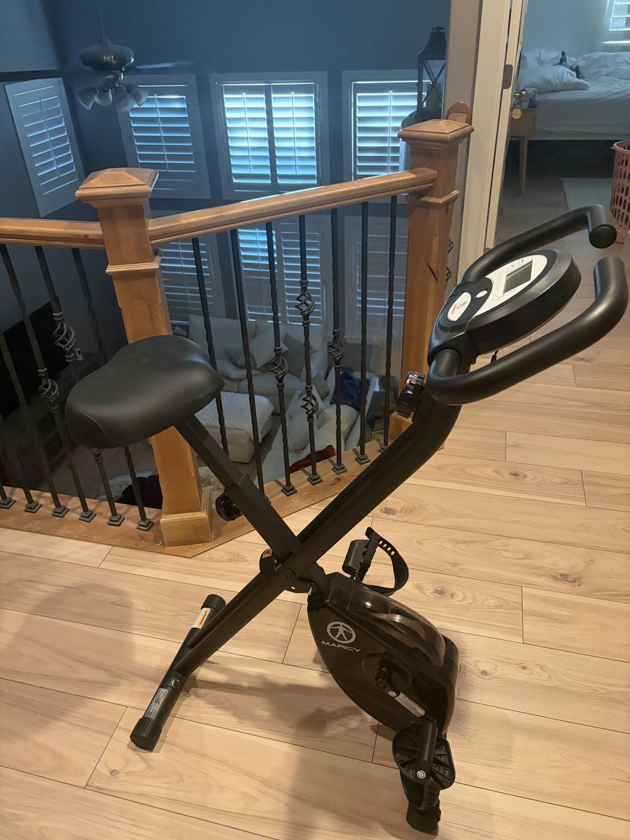 Marcy Upright Foldable Bike