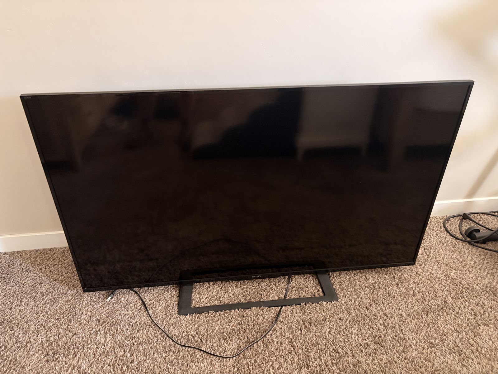 Sony KD-60X690E 60" 4K Ultra HD HDR Smart LED TV (BROKEN)