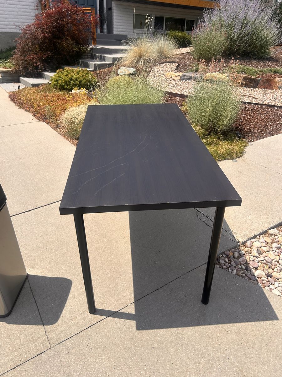 IKEA Adils Table