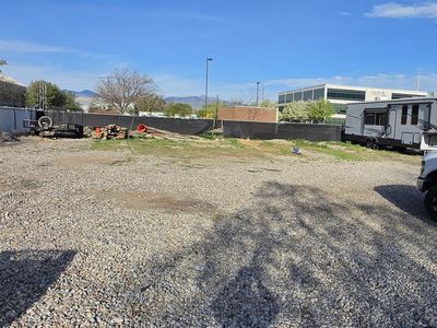 parking / lot space available for rent