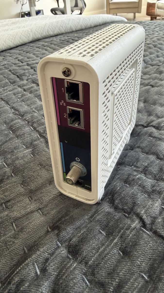 ARRIS SURFboard SB8200 DOCSIS 3.1 Cable Modem - Gigabit Speed for Home & Business Internet