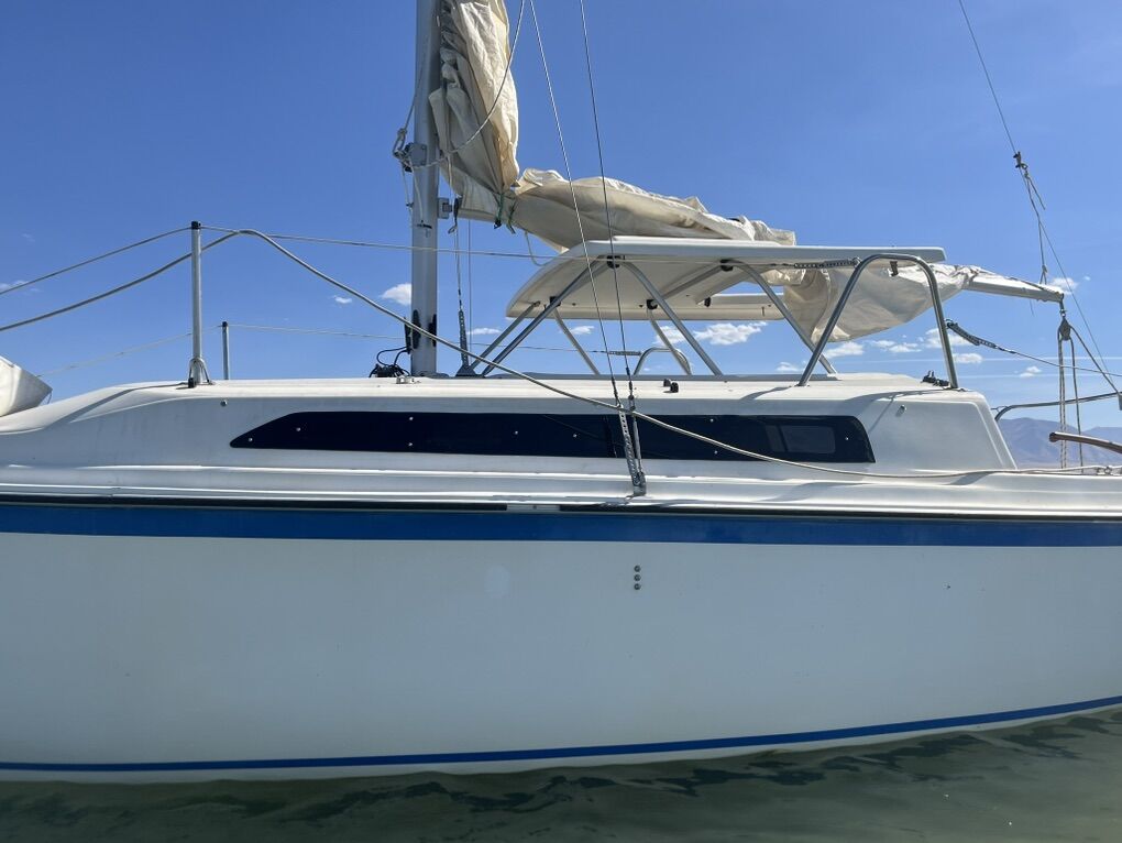 Sailboat Sail Boat MacGregor 25