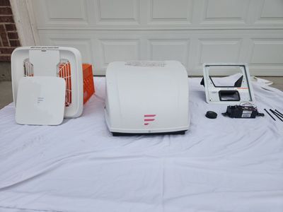 Furrion Chill 8k RV Roof Top Air Conditioner