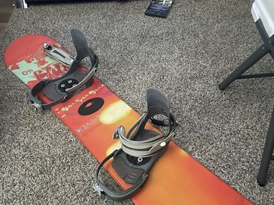 Snowboard