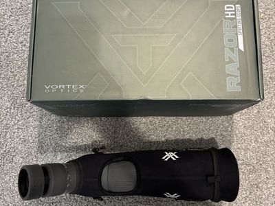 Vortex Razor 22-48x65 Spotting Scope