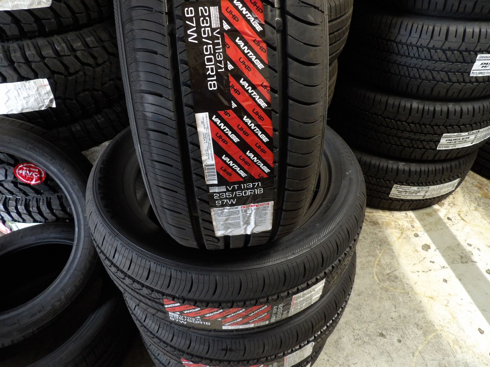 235/50R18 VANTAGE UHP SET OF NEW TIRES