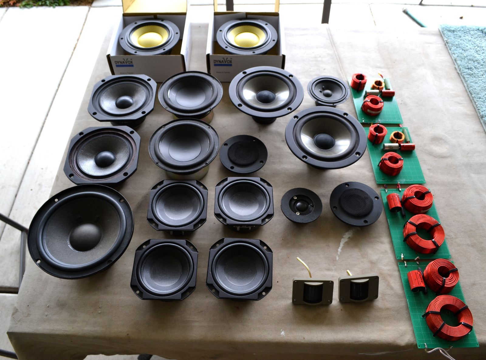 DIY Audio.  Misc. Lot Speaker drivers and crossovers.  All working. See pictures.