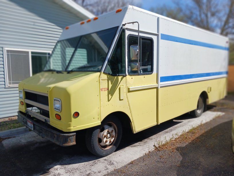 1997 Freightliner M35 Delivery Truck