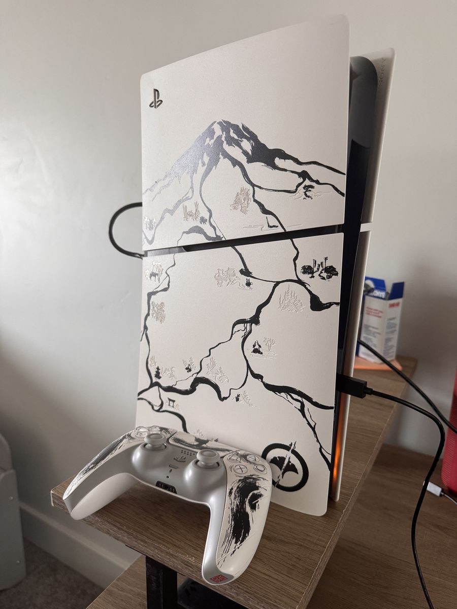 Sony PlayStation 5 PS5 Slim Disc Edition Console - Ghost of Yotei / Tsushima Custom Skin & Controller