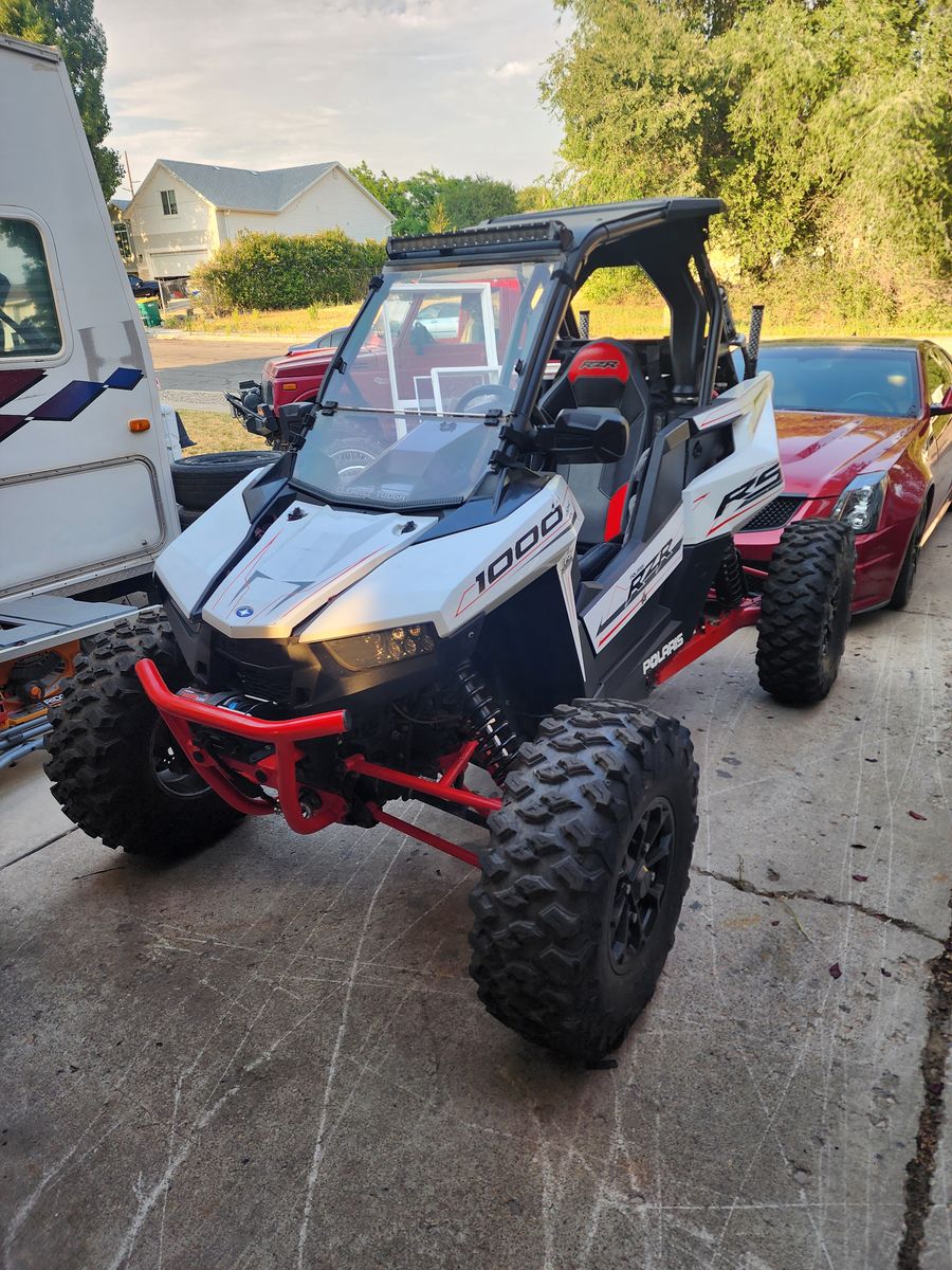 2018 polaris rs1