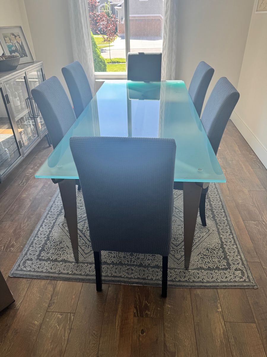 Dining Table Set