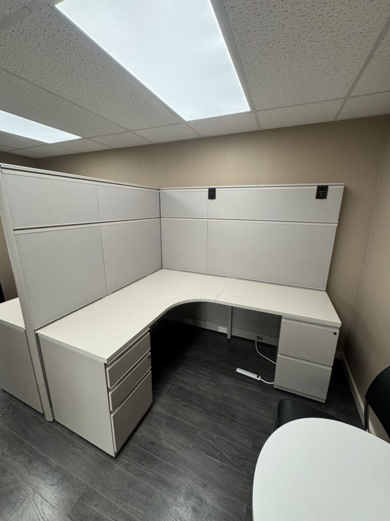 Kimball Office Furniture – Modular Cubicles