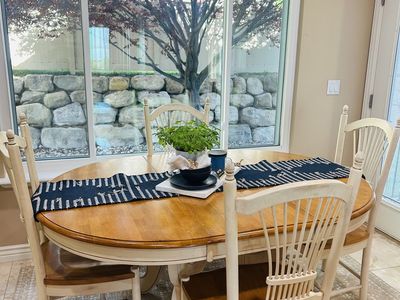 DIning Table And 4 Chairs