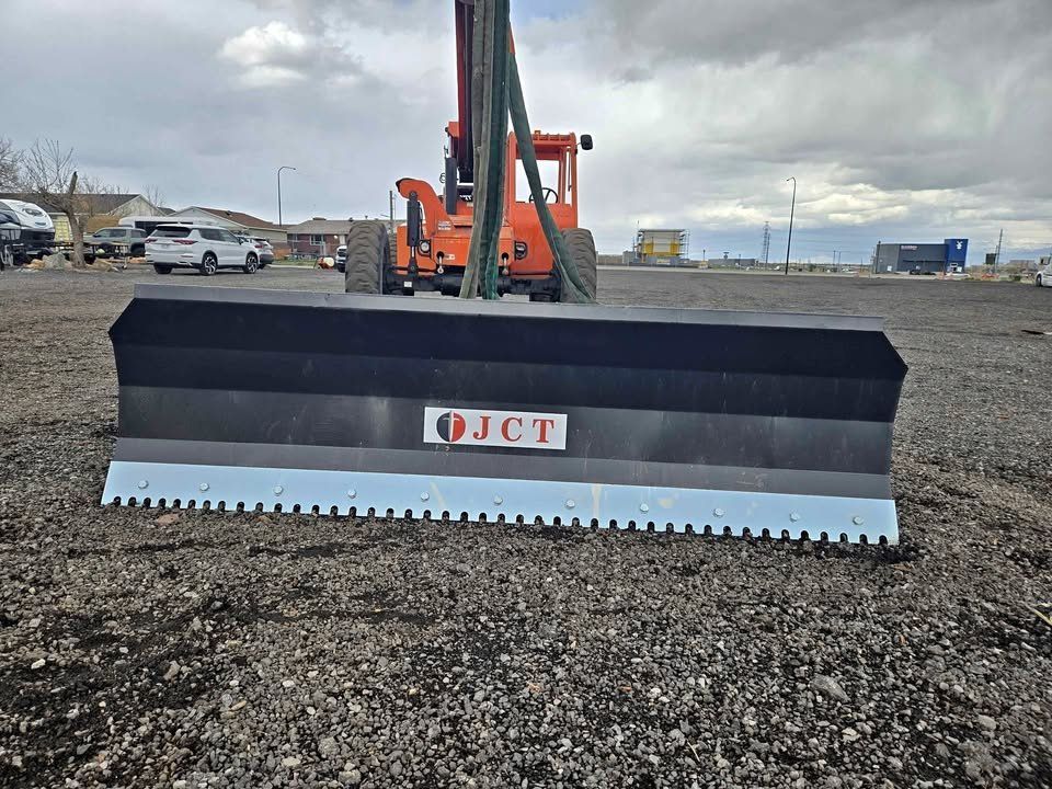 NEW JCT / Pabreak 84" Snow Hydraulic Plow REVERSIBLE Cutting Edge, Serrated / Smooth (Skid Steer)