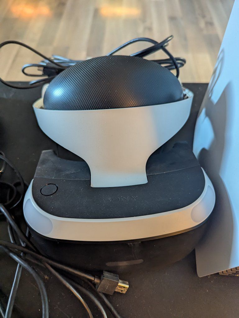 PS5 digital edition W/ VR