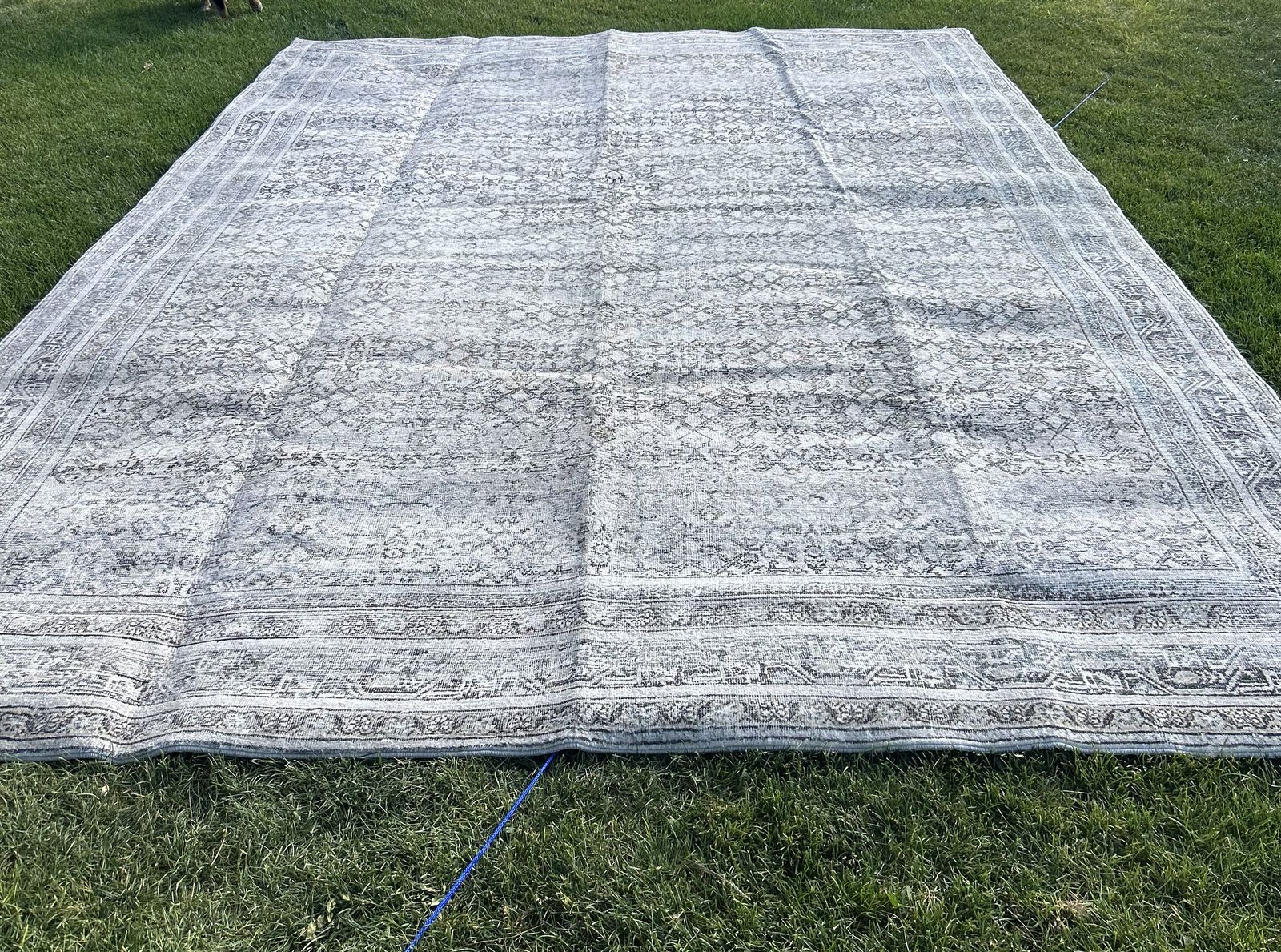New Large Bevin Rug