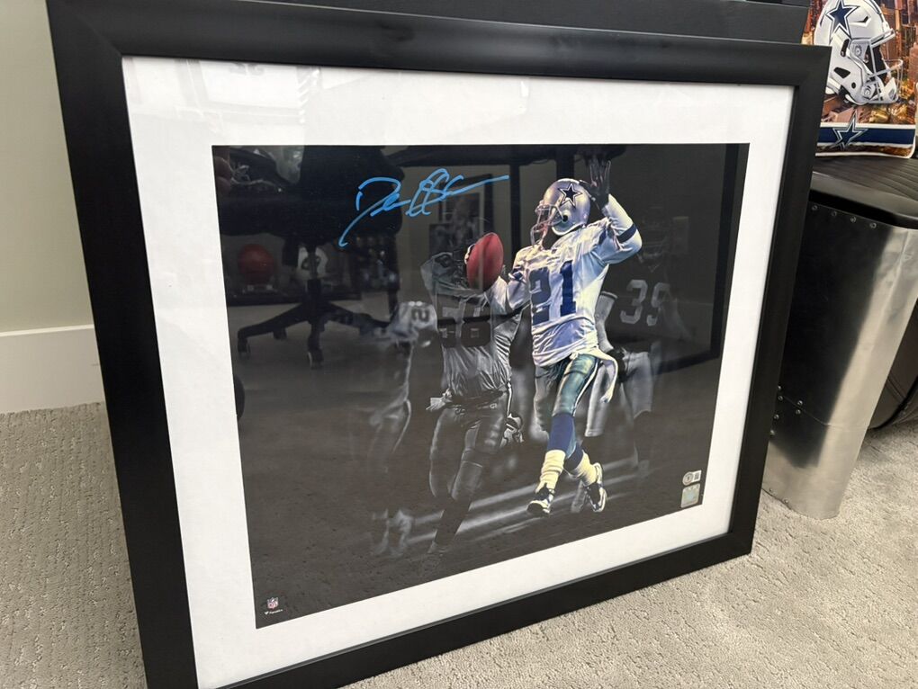 Deion Sanders Dallas Cowboys signed 16x 20 Print