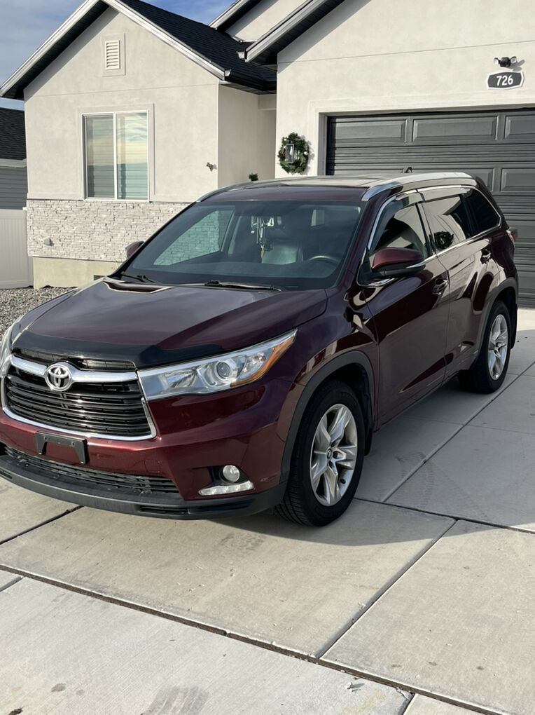 2016 TOYOTA HIGHLANDER Limited Platinum