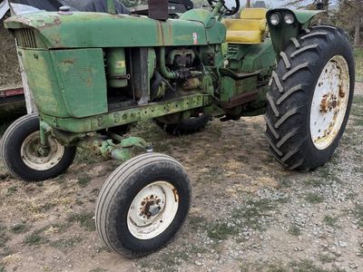 John Deere 3020 Tractor