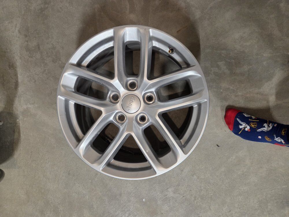 2025 OEM Grand Cherokee L rims