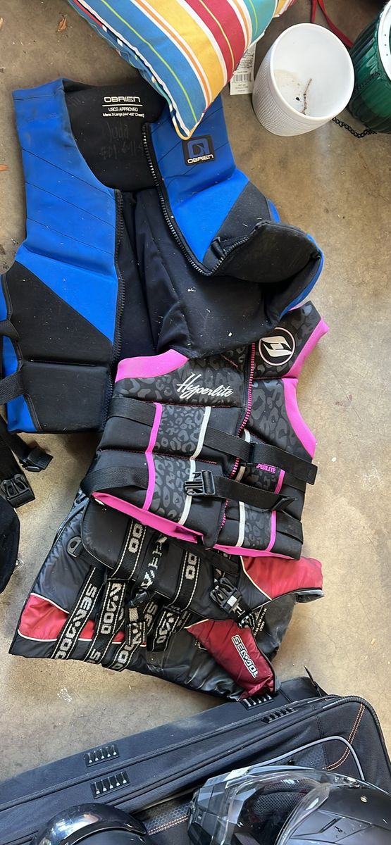 3 life jackets